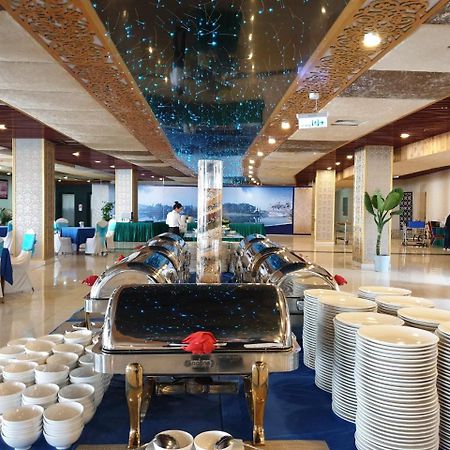 Bavico Plaza Hotel דה לאט מראה חיצוני תמונה