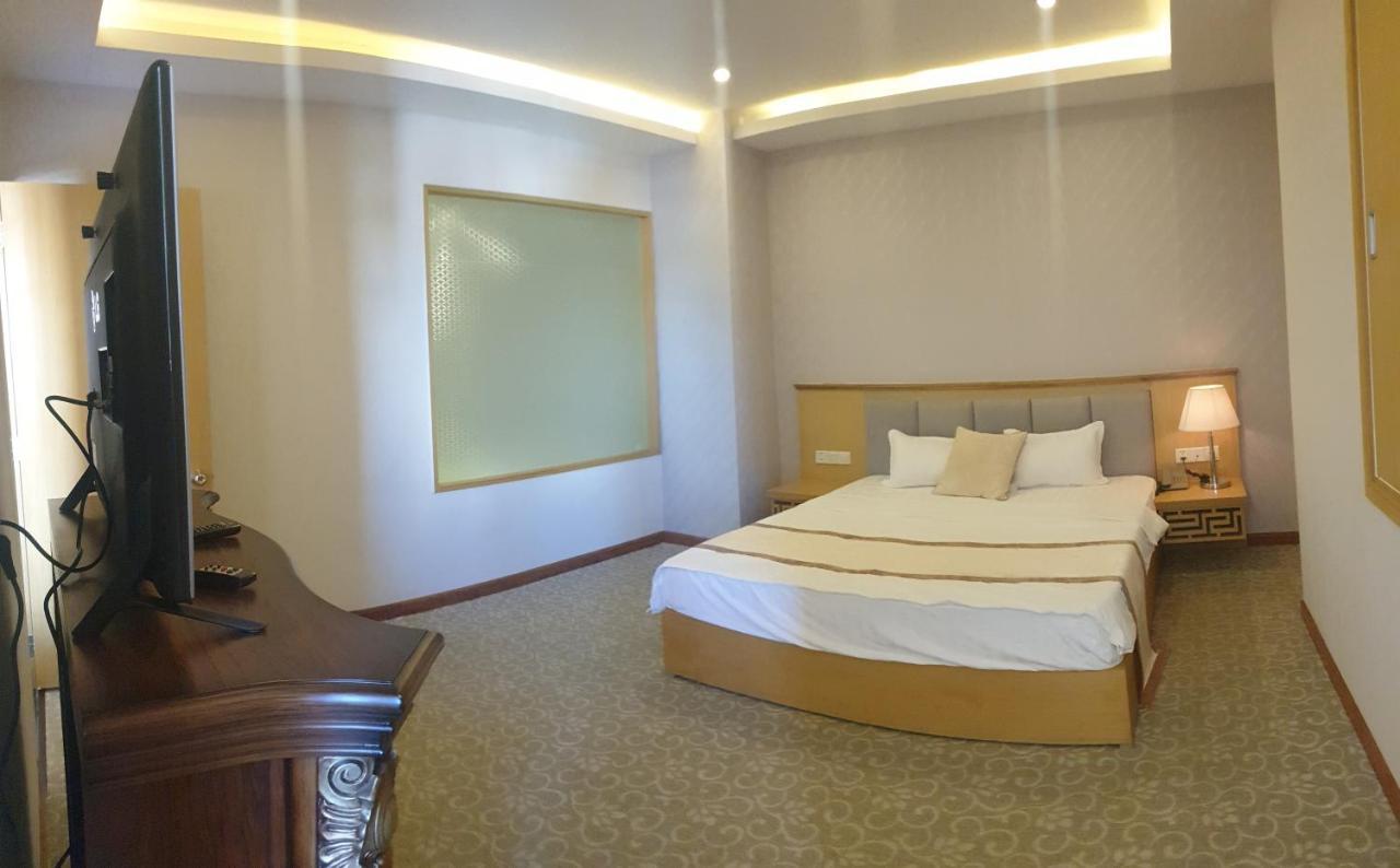 Bavico Plaza Hotel דה לאט מראה חיצוני תמונה