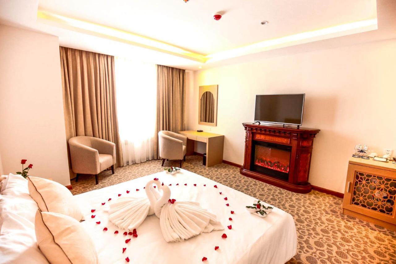Bavico Plaza Hotel דה לאט מראה חיצוני תמונה