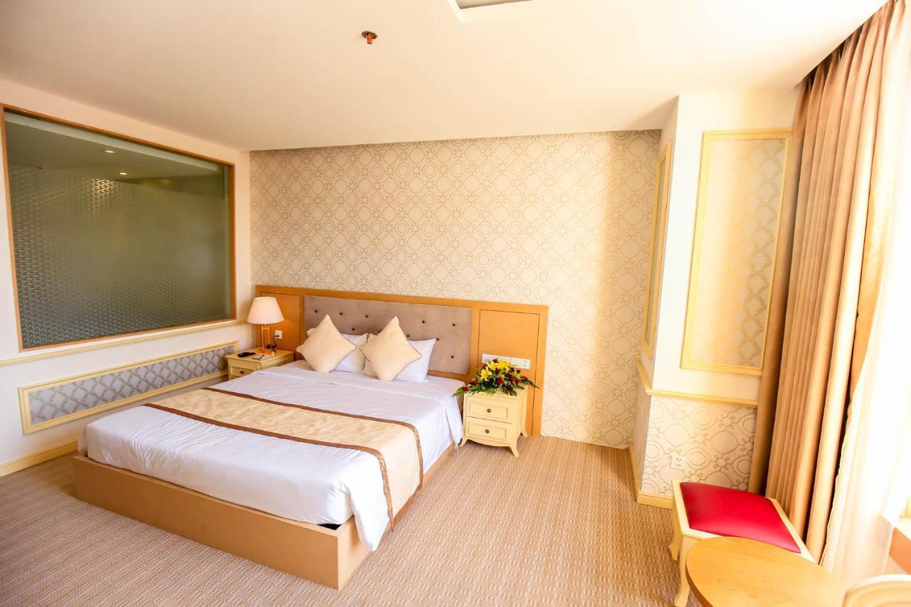 Bavico Plaza Hotel דה לאט מראה חיצוני תמונה
